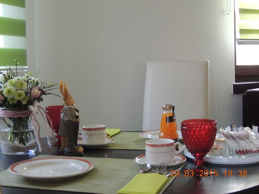 Hotel Gästehaus Blasius Merzig Zimmer foto